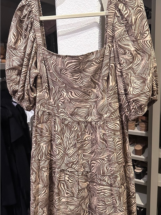 House of Harlow 1960 Dresses & Skirts - House of Harlow 1960 Brown and Cream Mini Dress